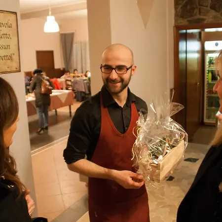 Hotell Regina Toano